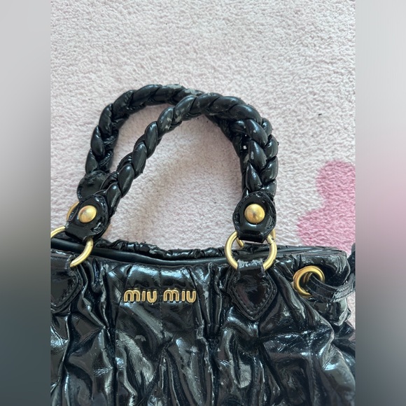 MIU MIU shoulder bag (Authentic) - Picture 8 of 11